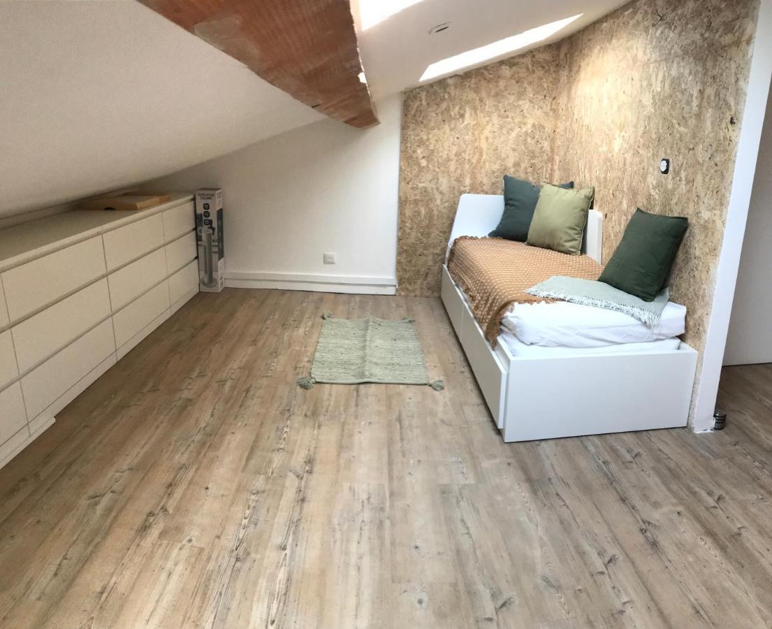 Chaleureux studio mansardé - cœur de ville de Sète Exterior foto